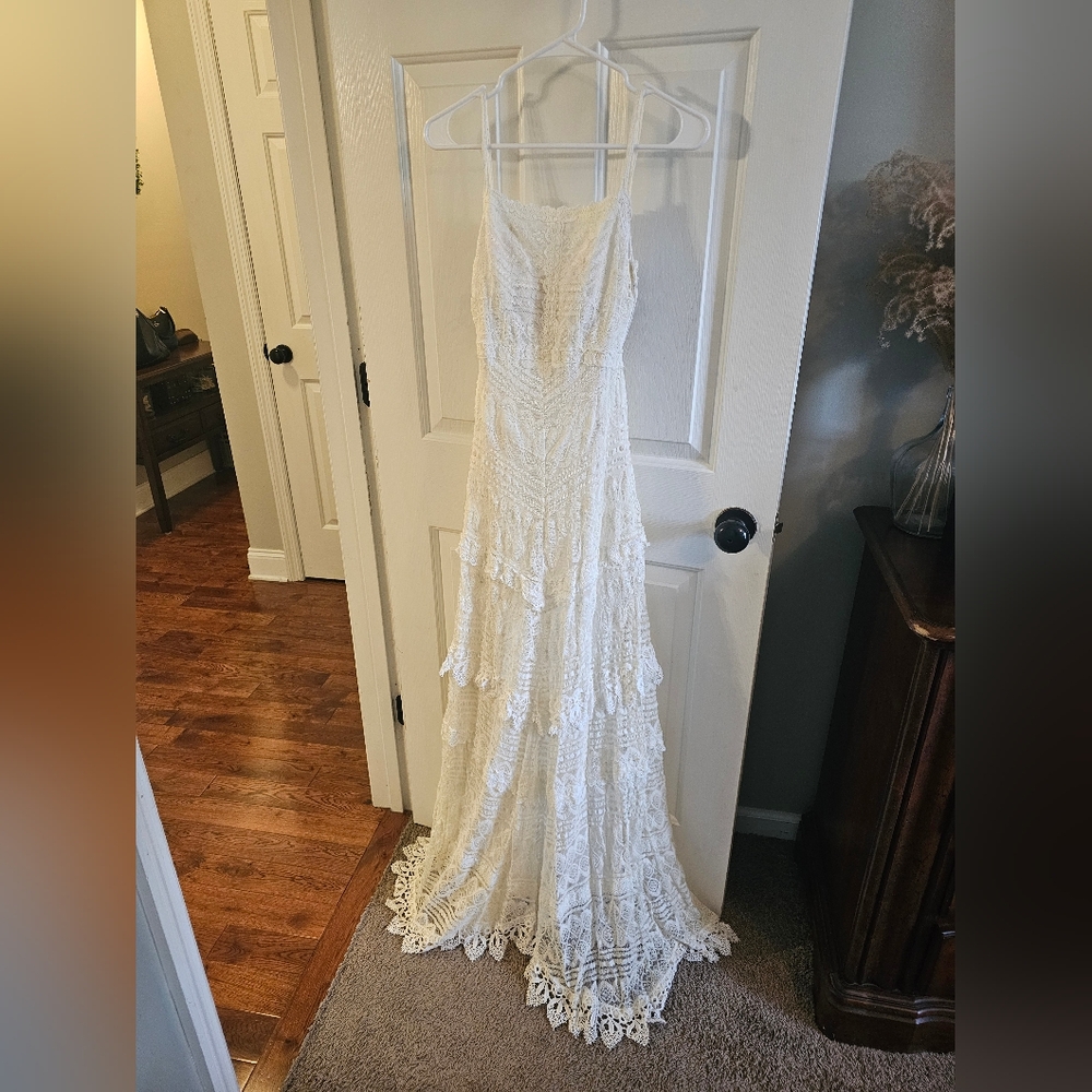 Lulus Lace Dress